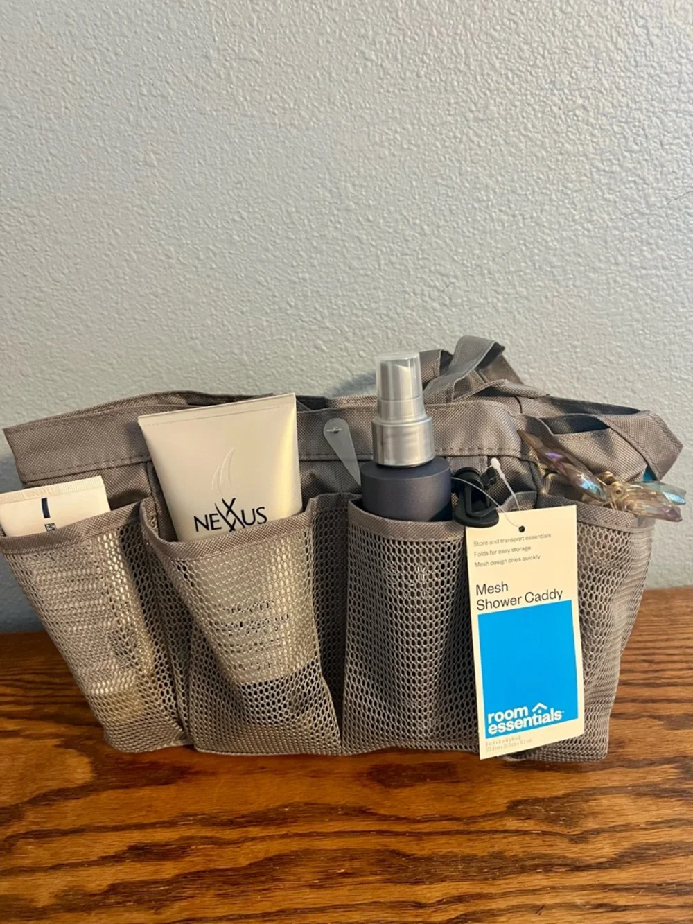 Room Essentials Gray Mesh Shower Caddy NWT College Dorm Gym Travel Tote